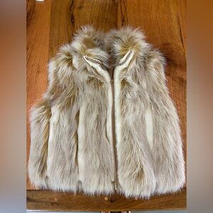County Clothing Company Faux Fur Reversible Tan Vest, Dress Up Or Down, Size Med